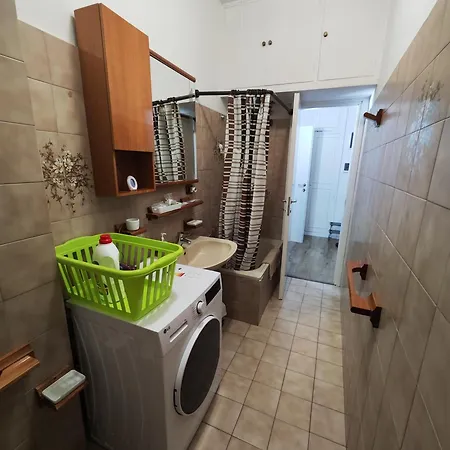 Intero Centocelle Roma. Affaccio Metro Apartamento Roma